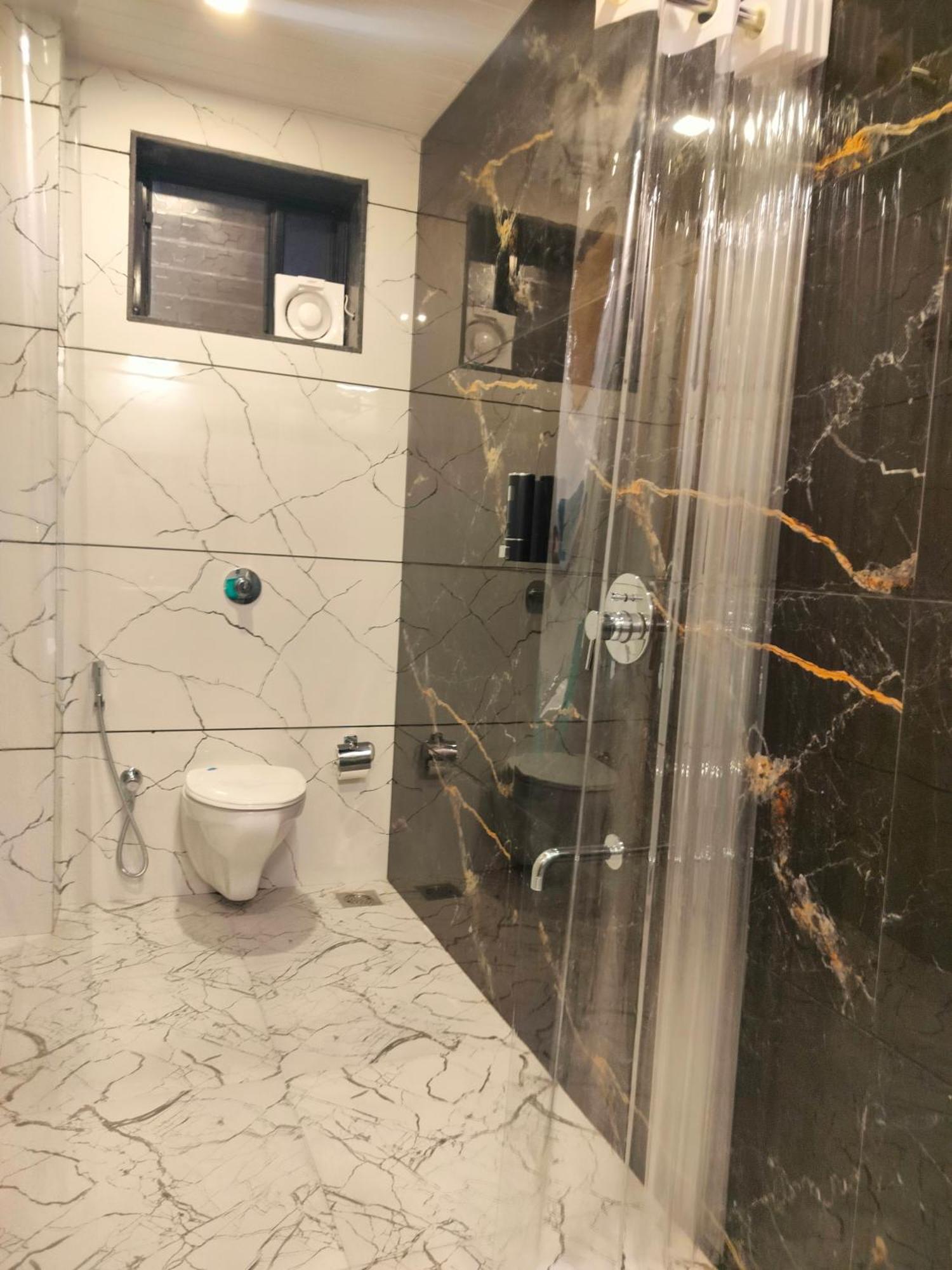 Onella Regency Hotel Panchgani Bagian luar foto